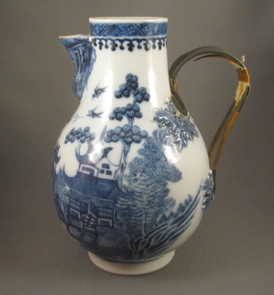 The Cracked Chinese Jug Theme